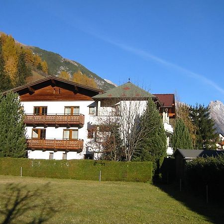 Diana Hotel Pettneu am Arlberg Ngoại thất bức ảnh
